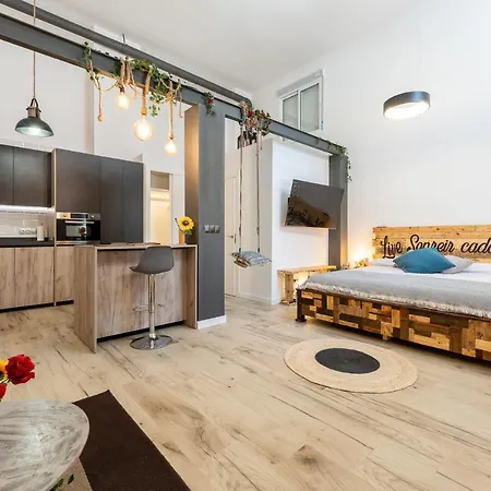 Malagasuite Huelin Urban Estudio Apartment